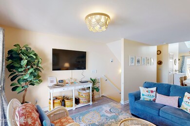 1768-3 New River Inlet Road -Interior -