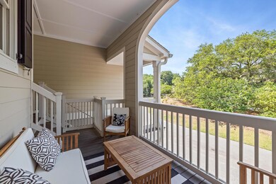 3046 HH front porch