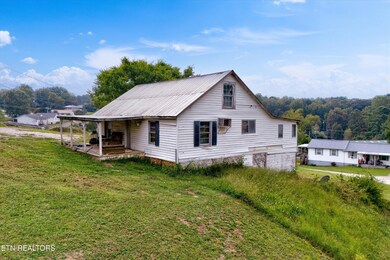 7944 Hill Rd, Knoxville, TN 37938 - photo 3