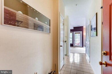 8806 Groffs Mill Dr unit 8806, Owings Mills, MD 21117 - photo 6