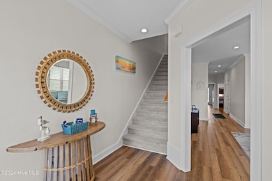 Foyer - 2nd Level
