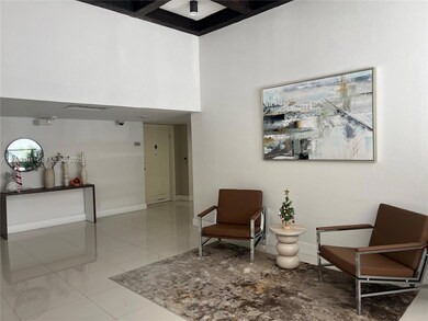 200 Lakeview Dr unit 311, Weston, FL 33326 - photo 2