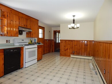 16 Clover St, Exeter, NH 03833 - photo 3