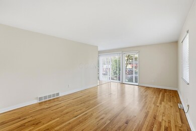 5200 Fenway Ct unit A, Columbus, OH 43214 - photo 6