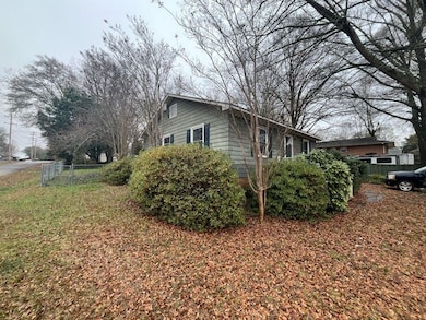 101 Union St, Gaffney, SC 29340 - photo 3