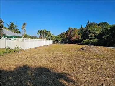 4767 Silas Ct, Jensen Beach, FL 34957 - photo 2