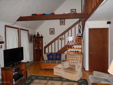 44 Pool Dr, Jim Thorpe, PA 18229 - photo 3