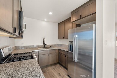 19237 Bryant St unit 16, Northridge, CA 91324 - photo 3