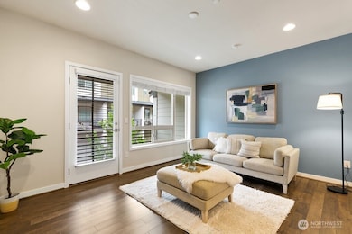 966 6th Walk NE, Issaquah, WA 98027 - photo 6