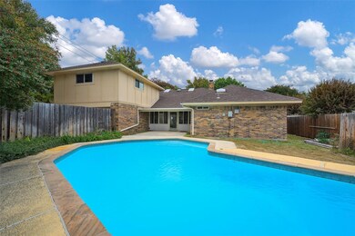 2608 Evans Dr, Plano, TX 75075 - photo 2