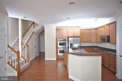 2711 Celestial Dr, Woodbridge, VA 22191 - photo 6