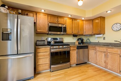19 Dixfield St, Boston, MA 02127 - photo 2