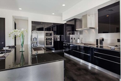 010_Modern Decor Kitchen
