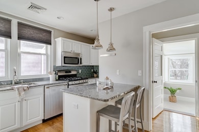 28 Chetwynd Rd unit 2, Somerville, MA 02144 - photo 6