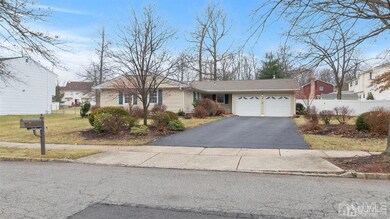 4 Snowdrift Dr, Piscataway, NJ 08854 - photo 4
