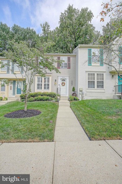 2524 Log Mill Ct, Crofton, MD 21114 - photo 2