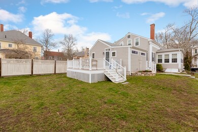8 Walnut St, Fairhaven, MA 02719 - photo 3