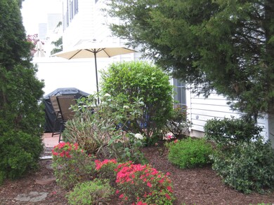 26 Madison Ct, Tinton Falls, NJ 07712 - photo 6