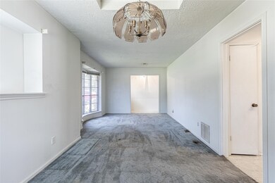 12014 Kirkway Dr, Houston, TX 77089 - photo 5