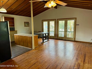 1457 Challen Ave unit UPSTAIRS, Jacksonville, FL 32205 - photo 3