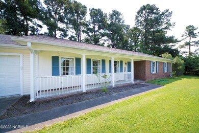 518 E Springhill Terrace, Jacksonville, NC 28546 - photo 4