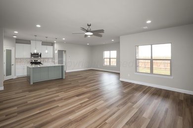 6-Open Floorplan