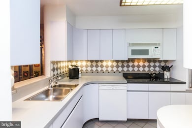 1257 4th St SW unit 6, Washington, DC 20024 - photo 7