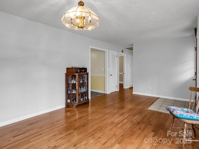 136 Old Tanglewood Trail, Hendersonville, NC 28739 - photo 5