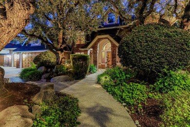 843 E Country View Cir, Fresno, CA 93730 - photo 5