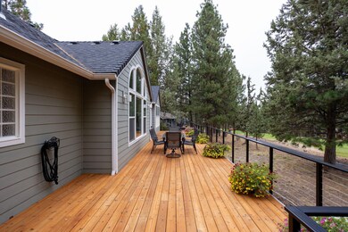35-web-or-mls-3559 NW McCready Drive-34