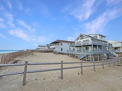 498 N End Blvd, Salisbury, MA 01952 - photo 5