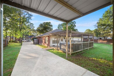 718 Shadberry Dr, Magnolia, TX 77354 - photo 5