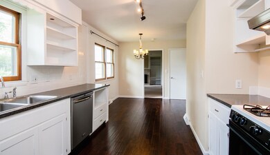 6Kitchen 2
