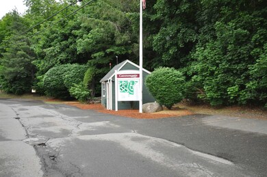 109 Cannongate III unit 3, Nashua, NH 03063 - photo 5