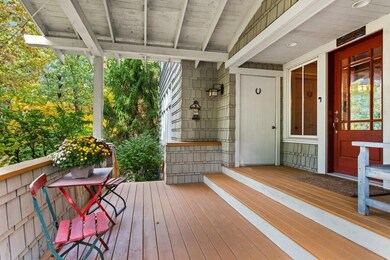 04_13120RoyalDune_84_Entryway_LowRes