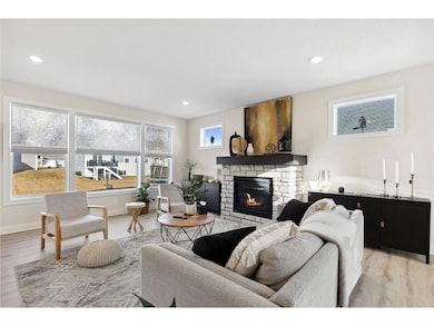 493 Kerry Way, Hudson, WI 54016 - photo 7