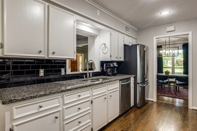 6305 Chesley Ln, Dallas, TX 75214 - photo 7