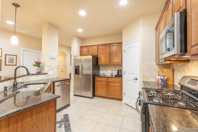 10803 Newcroft Place, Helotes, TX 78023 - photo 2