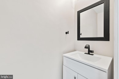 4717 7th St NE, Washington, DC 20017 - photo 7