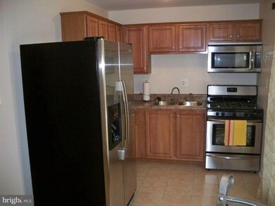 11501 Laurelwalk Dr, Laurel, MD 20708 - photo 7