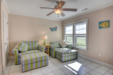 217 Fort Fisher Blvd N Kure-large-005-4-