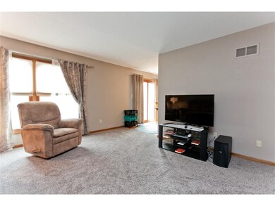 2623 Fruitland Blvd SW, Cedar Rapids, IA 52404 - photo 5