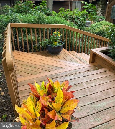 2725 Woodlake Rd, Bowie, MD 20721 - photo 3