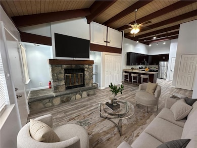 Living Room - virtual staging