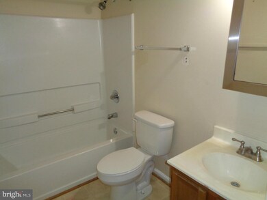 11555 Joyceton Dr unit 31-3, Upper Marlboro, MD 20774 - photo 6