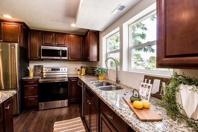 1752 Wallace Ave, Columbus, IN 47201 - photo 5