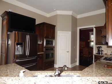 6363 6363 Oberlin Ct, Tyler, TX 75703 - photo 7