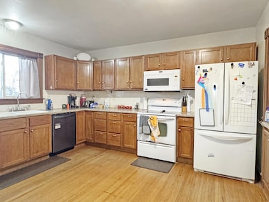 281 20th Ave, Edgerton, MN 56128 - photo 7