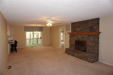 5 Cora Cir, Bella Vista, AR 72715 - photo 6