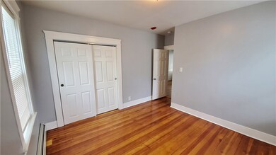 827 Main St unit 1R, Pawtucket, RI 02860 - photo 5